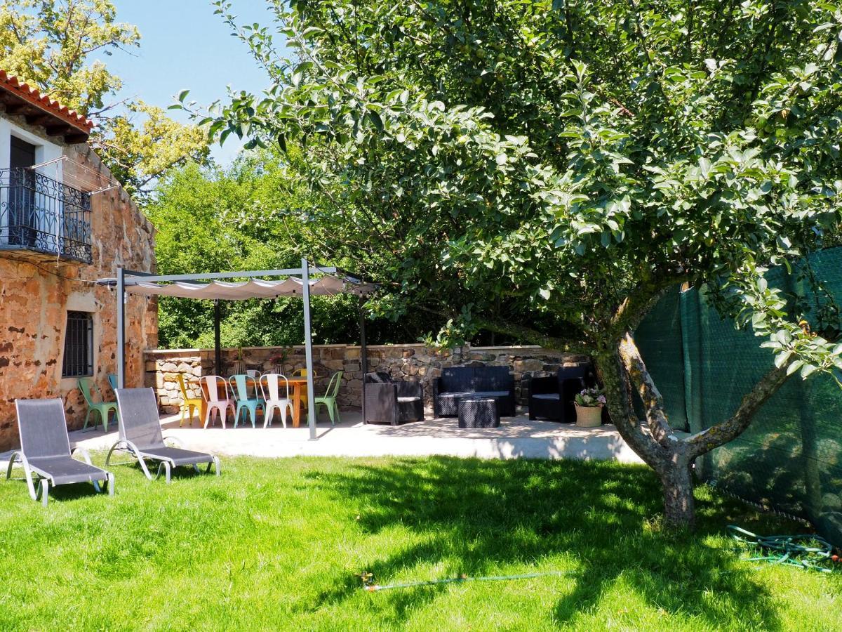 Herreros Casa Rural Pena Gamella מראה חיצוני תמונה