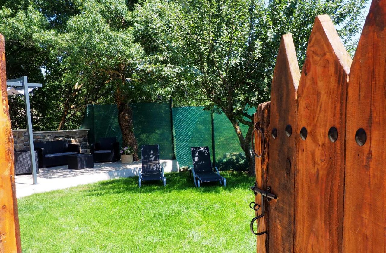 Herreros Casa Rural Pena Gamella מראה חיצוני תמונה